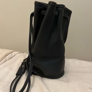 Vintage Coach Bucket Bag!
